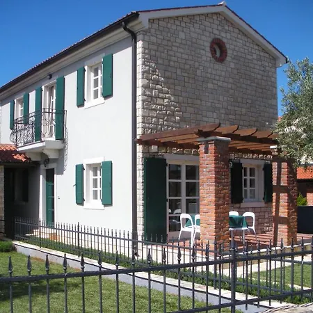 Villa Petra Villa